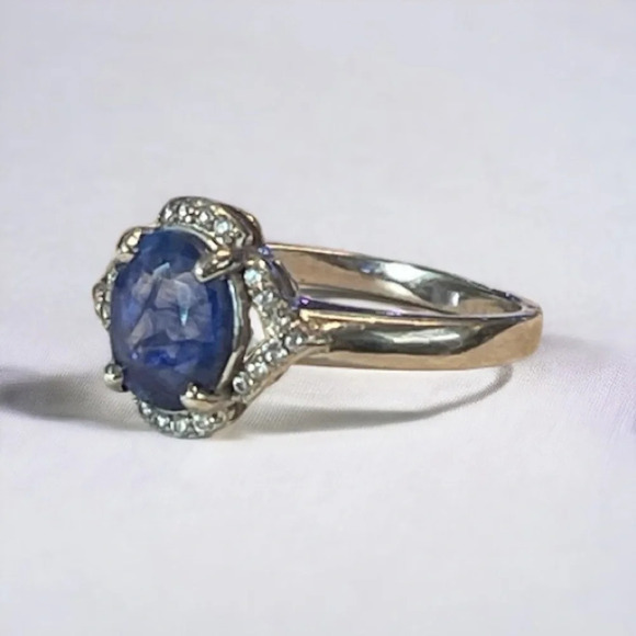 Natural Ceylon Sapphire Sterling Silver Ring (6.75) - Picture 9 of 12